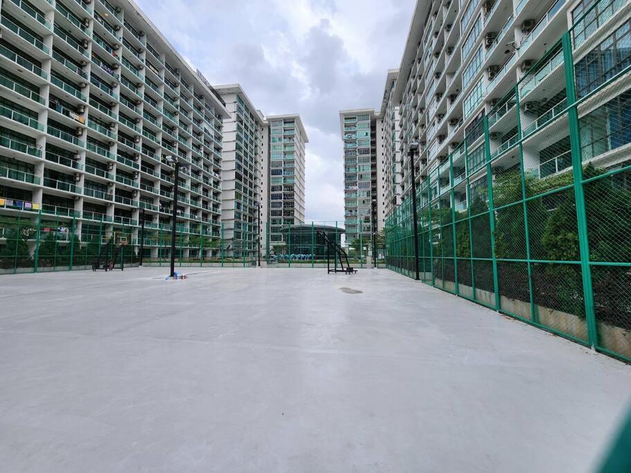 2-4 Pax Spacious Living @ Mount Austin, Jb #02 Johor Bahru Zewnętrze zdjęcie